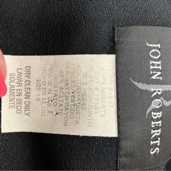 John Roberts, short jacket, size 16 - Picture 3 of 3